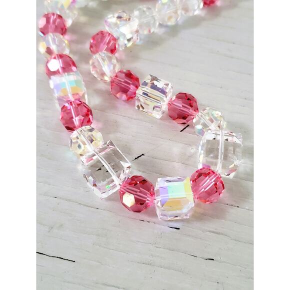 Vintage Geometric Faceted Rose Pink  & Clear Glass Bead Necklace w/ Toggle Clasp - Picture 2 of 5